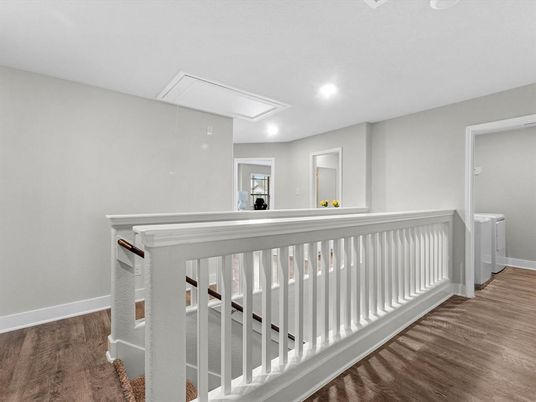 Interior, Recessed Lighting, Wood Texture Flooring
