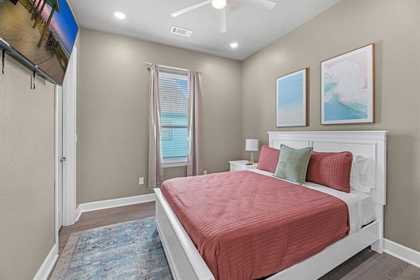 Bedroom, Interior, Recessed Lighting, Wood Texture Flooring