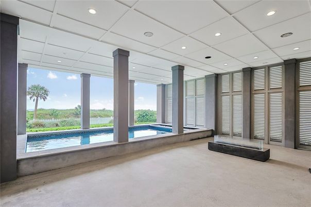 Interior, Pool, Recessed Lighting