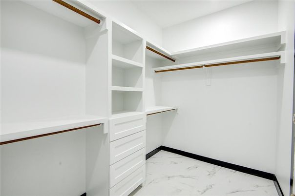 Interior, Marble, Walk-in Closets