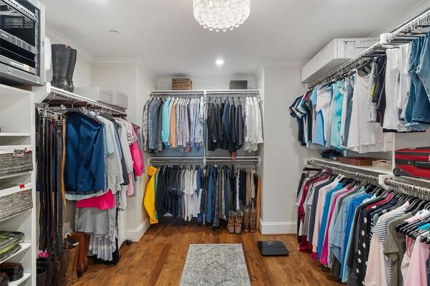 Interior, Recessed Lighting, Walk-in Closets, Wood Texture Flooring