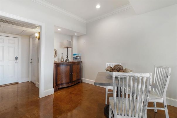 Dining room, Interior, Recessed Lighting