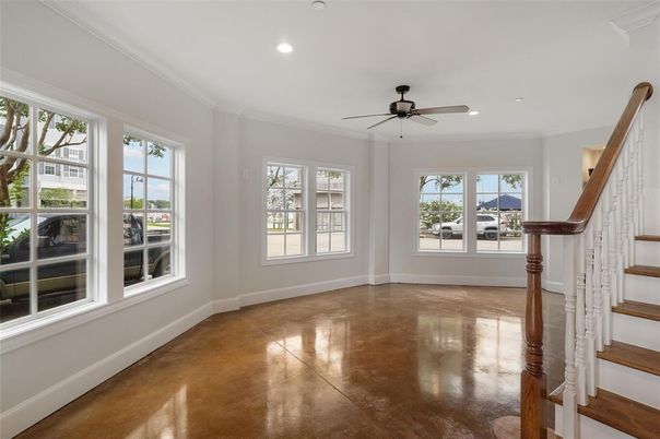 Empty room, Interior, Recessed Lighting