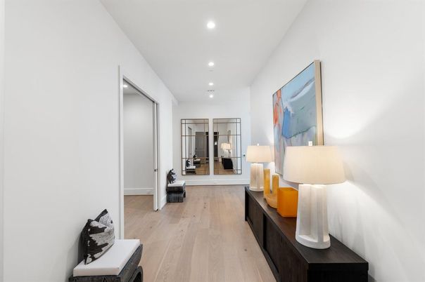 Interior, Recessed Lighting, Wood Texture Flooring