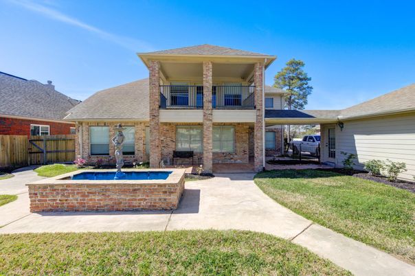 Backyard, Exterior, Pool