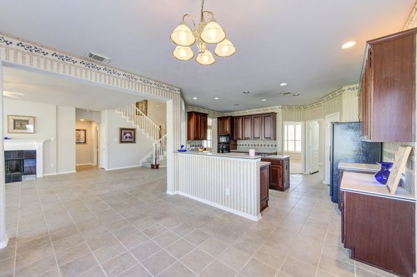 Fireplace, Interior, Kitchen, Recessed Lighting