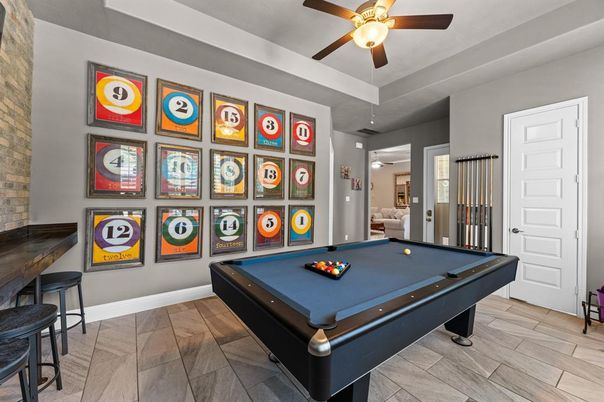 Billiard Table, Game Room, Interior, Wood Texture Flooring