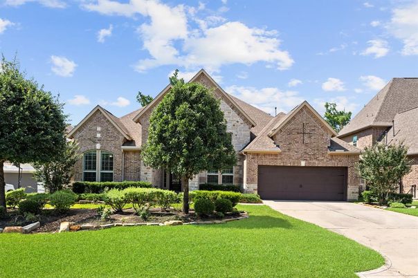 Attached, Exterior, Facade, Brick Facade, Brick Traditional
