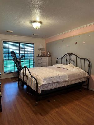 Bedroom, Fitness Equipment, Interior, Wood Texture Flooring