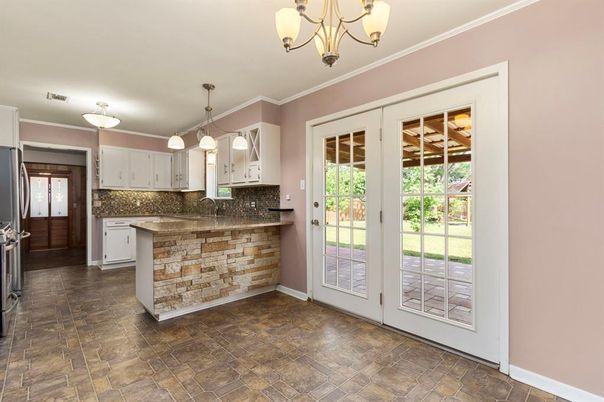 Chandelier, Interior, Kitchen, Pendant Lights