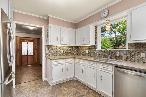 Interior, Kitchen, Pendant Lights