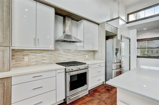 Interior, Kitchen, Recessed Lighting, Stainless Steel Appliances, Wood Texture Flooring