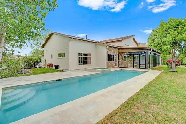 Backyard, Exterior, Pool