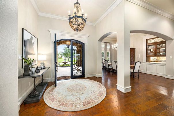 Chandelier, Dining room, Interior, Wood Texture Flooring