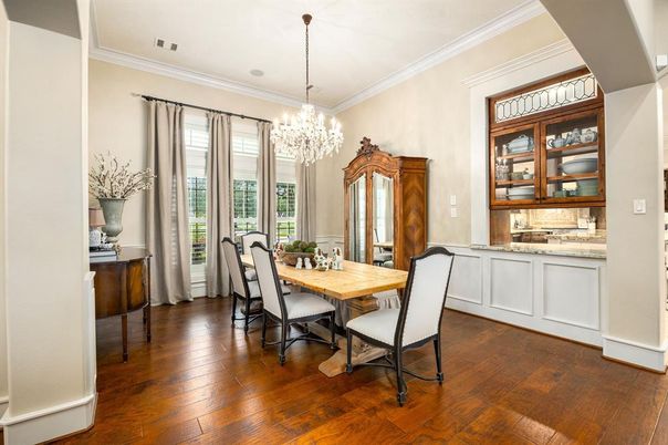 Chandelier, Dining room, Interior, Wood Texture Flooring