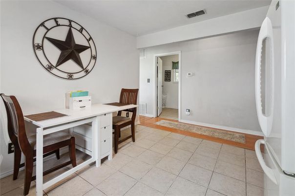 Dining room, Interior