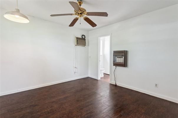 Empty room, Interior, Pendant Lights, Wood Texture Flooring
