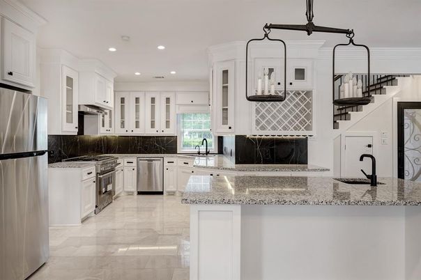 Interior, Kitchen, Pendant Lights, Recessed Lighting, Stainless Steel Appliances