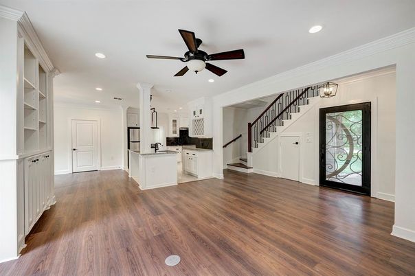 Interior, Kitchen, Recessed Lighting, Wood Texture Flooring