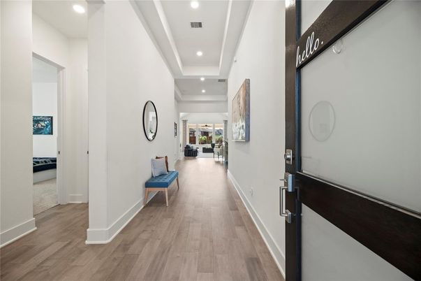 Interior, Recessed Lighting, Wood Texture Flooring