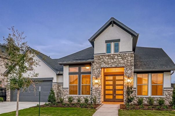 Attached, Exterior, Facade, Brick Traditional