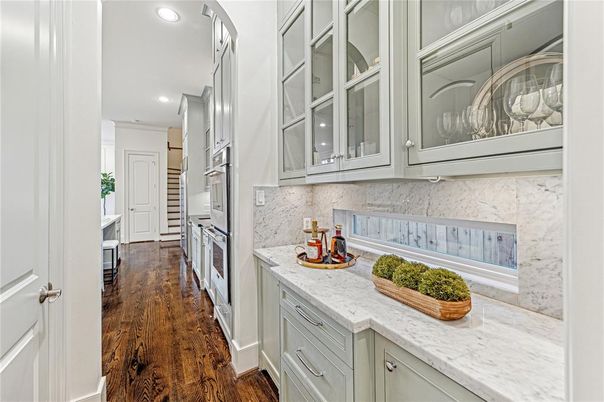 Interior, Kitchen, Marble Walls, Recessed Lighting, Wood Texture Flooring