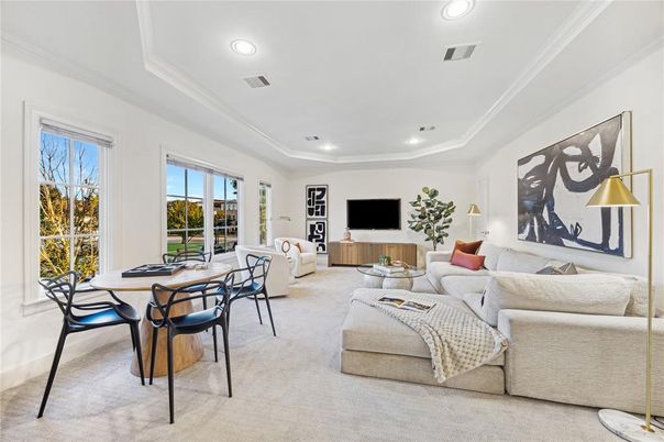 Dining room, Interior, Living room, Recessed Lighting