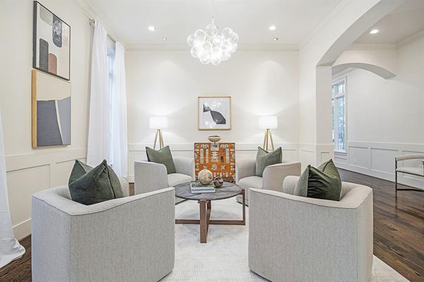 Interior, Living room, Pendant Lights, Recessed Lighting, Wood Texture Flooring