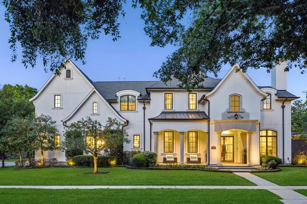 Backyard, Exterior, Facade, French Provincial