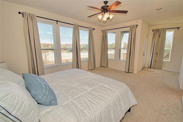 Bedroom, Interior, Water