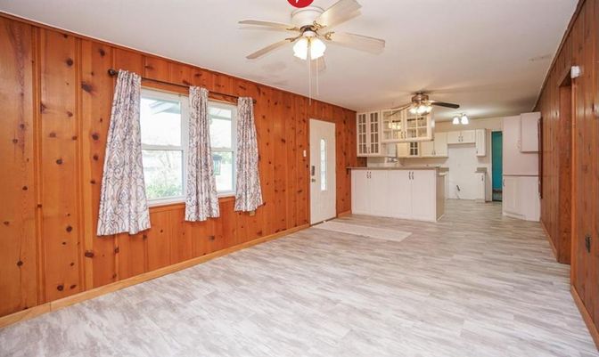 Empty room, Interior, Kitchen, Wood Texture Flooring, Wooden Walls