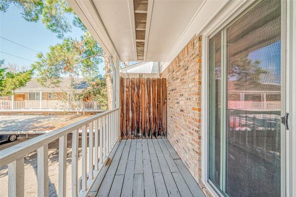 Exterior, Wood Texture Flooring