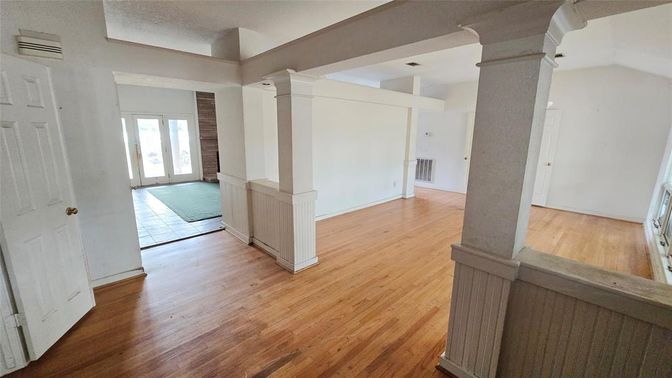 Empty room, Interior, Wood Texture Flooring