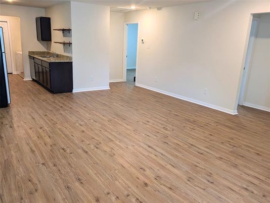 Empty room, Interior, Recessed Lighting, Wood Texture Flooring