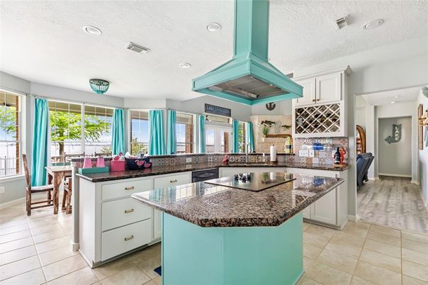 Interior, Kitchen, Recessed Lighting