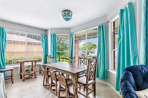 Dining room, Interior