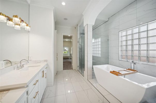 Bathroom, Dual Sink Vanities, Free Standing Baths, Glass Shower, Interior, Marble, Marble Walls, Recessed Lighting