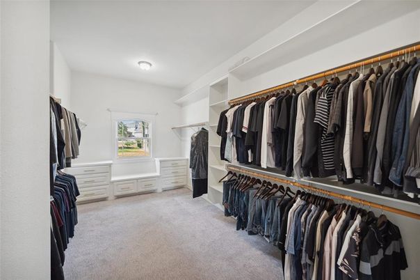 Interior, Walk-in Closets