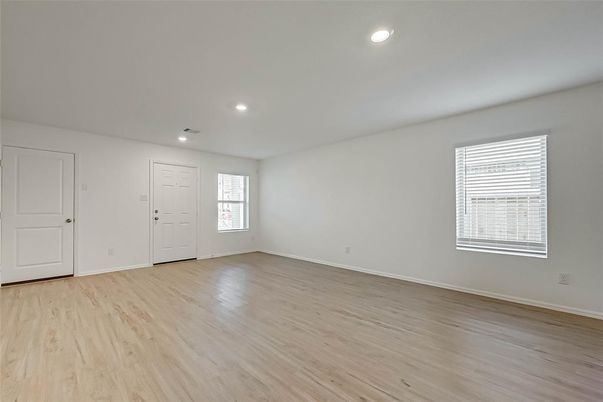 Empty room, Interior, Recessed Lighting, Wood Texture Flooring