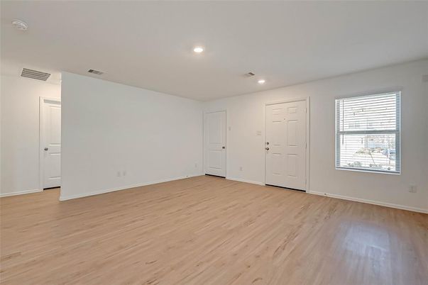 Empty room, Interior, Recessed Lighting, Wood Texture Flooring