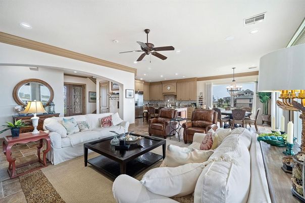Chandelier, Dining room, Interior, Kitchen, Living room, Pendant Lights, Recessed Lighting, Stainless Steel Appliances