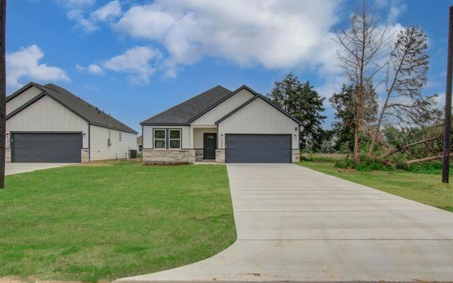 Attached, Backyard, Detached Garage, Exterior, Facade, Ranch