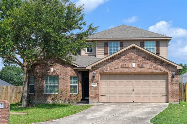 Attached, Exterior, Facade, Brick Facade, Brick Traditional