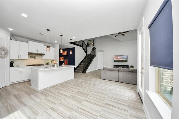 Interior, Kitchen, Pendant Lights, Recessed Lighting