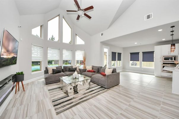 Interior, Kitchen, Living room, Recessed Lighting, Stainless Steel Appliances