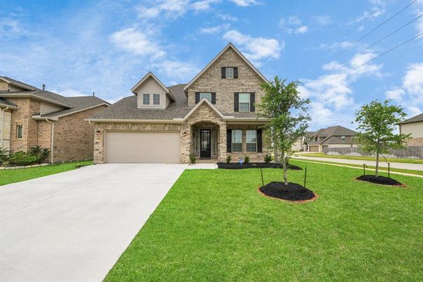 Attached, Exterior, Facade, Brick Facade, Brick Traditional