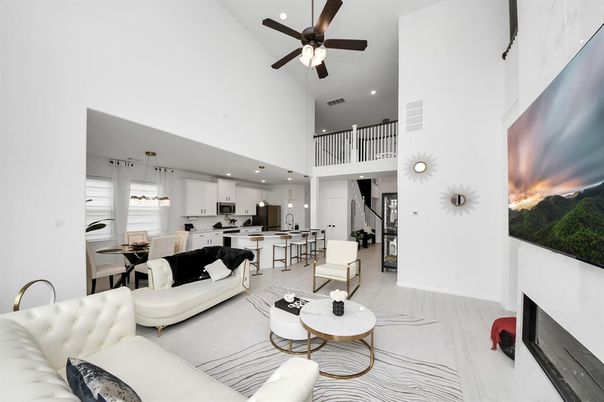 Dining room, Interior, Kitchen, Living room, Pendant Lights, Recessed Lighting