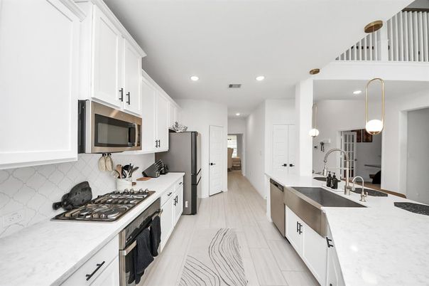 Interior, Kitchen, Pendant Lights, Recessed Lighting