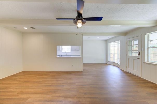 Empty room, Interior, Recessed Lighting, Wood Texture Flooring