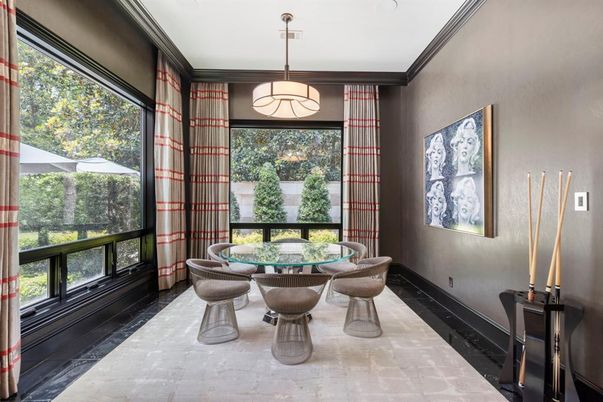 Dining room, Interior, Pendant Lights
